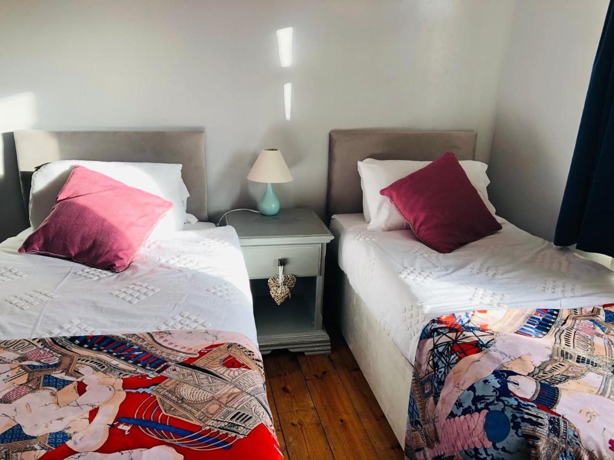 Universal Harmony Retreats Glastonbury 아파트 외부 사진