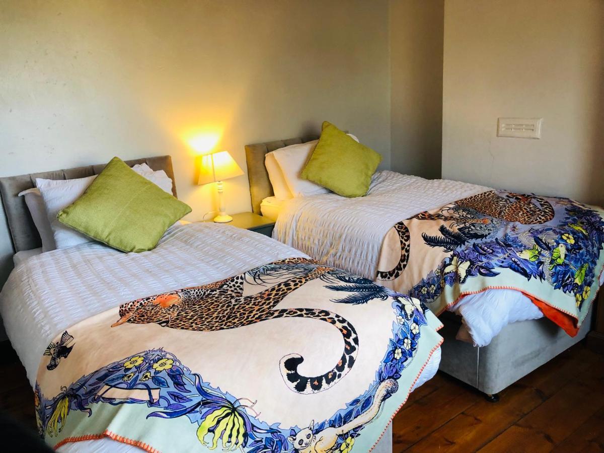 Universal Harmony Retreats Glastonbury 아파트 외부 사진