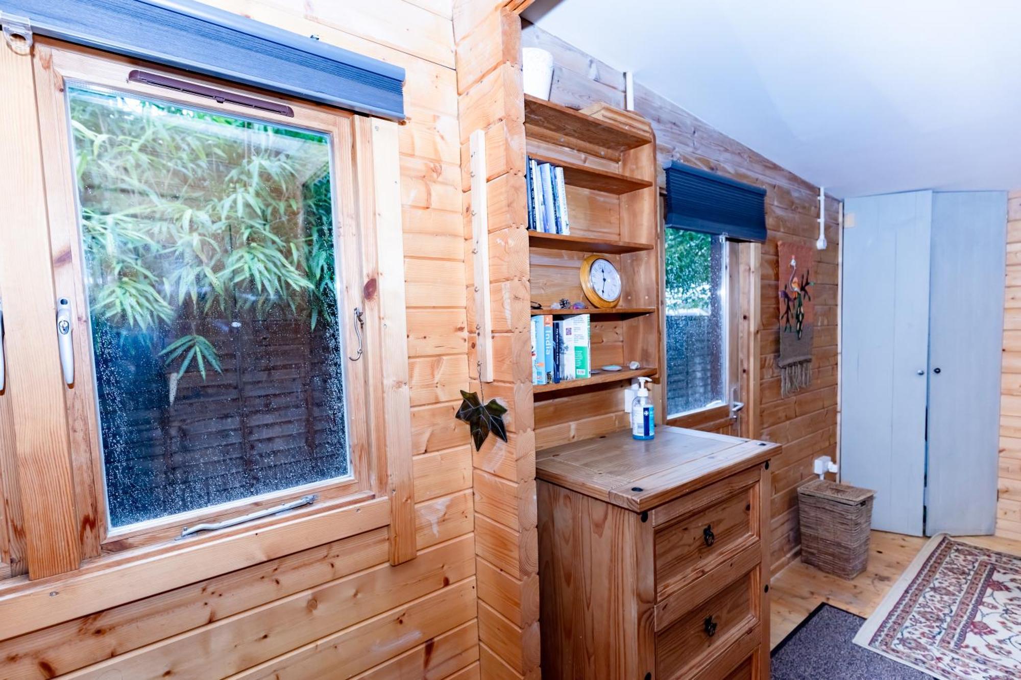 Universal Harmony Retreats Glastonbury 아파트 외부 사진