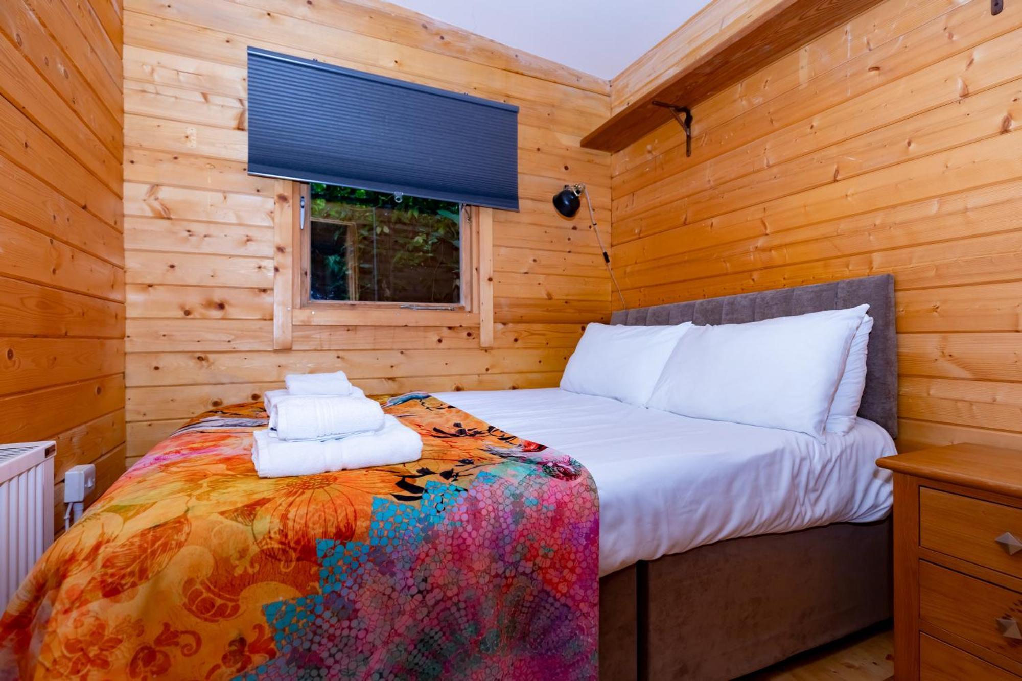 Universal Harmony Retreats Glastonbury 아파트 외부 사진